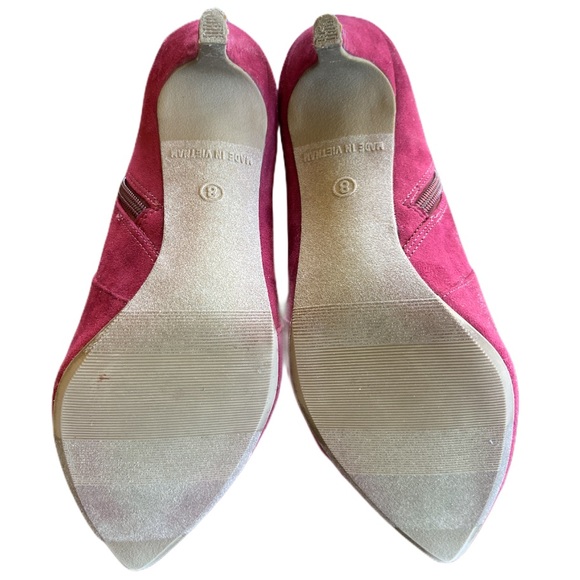 Red Heel Booties by Old Navy - Picture 6 of 8